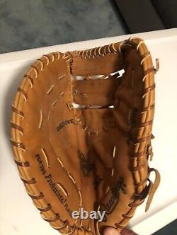 1993 John Kruk Phillies Game Used Glove, Autographed Signed & Inscribed