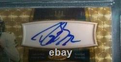 1/1 SUPERFRACTOR game used/worn Saints patch 2011 Topps Finest DREW BREES Auto