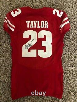 2018 Jonathan Taylor Signed Game Used Wisconsin Badgers Jersey COLTS PHOTOMATCH