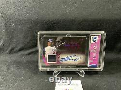 2020 Leaf Once In A Generation Ken Griffey Jr. Game Used/ Auto 2/4 HGA 8.5