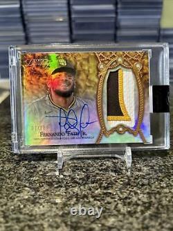 2022 Topps Dynasty Fernando Tatis Jr. Game Used 3-Color Patch Auto 1/10 = 1/1
