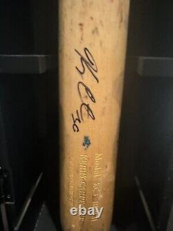 Baseball game used mlb bats detroit Kerry Carpenter Autographed