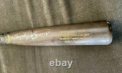 Chicago White Sox Paul Konerko Game-Used Autographed Bat (JSA authentication)
