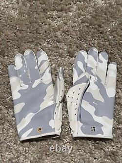 Davante Adams Auto Game Used Custom Jordan Td Gloves Signed Coa Photo Proof