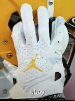 Davante Adams Auto Game Used Jordan Td Gloves Signed Coa Photomatch Photo Proof
