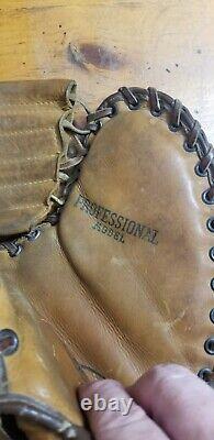 Ernie Banks Game Used First Baseman's Mitt Autographed