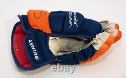 Game Used Gloves Edmonton Oilers Jordan Eberle 2013 Autographed