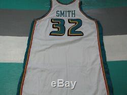 Game Used Worn Joe Smith Detroit Pistons 2000-01 Nike Jersey Autographed Signed