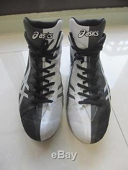 ICHIRO Yankees 2013 Game Used Signed Auto Autograph #31 Asics Cleats