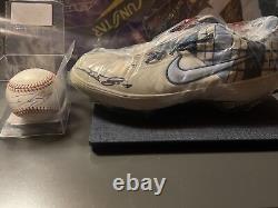 Jonny Gomes Signed Game Used Cleat And Ball