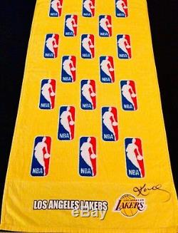 Kobe Bryant Los Angeles Lakers 2008 NBA Playoffs Game Used Signed Towel MVP
