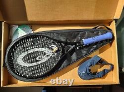 MARIA SHARAPOVA Game USED Signed Tennis RACQUET STRUNG OCT 05 TOURNAMENT PLAYED