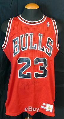 Michael Jordan 1989-90 Chicago Bulls Signed Game Used Jersey JSA & Mears COA