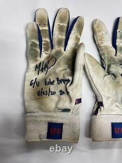 Mookie Betts MLB Signed Game Used Auto + Inscription Batting Gloves 2020 Dodgers