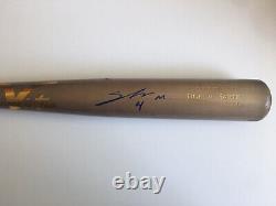 Noelvi Marte Signed Game Used Broken Baseball Bat Cincinnati Reds Autographed