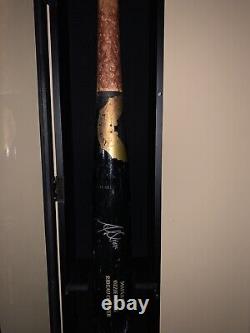 Ozzie Albies Game Used Signed Bat GU Bat Auto ALBIES BRAVES WORLD SERIES