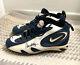 Pedro Martinez Game Used-worn 1997 Nike Spikes-1st Cy Young Season-signed-jsa