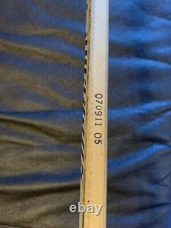 Redwings Keith Primeau, game used, hand-signed Bauer supreme 3003 hockey stick