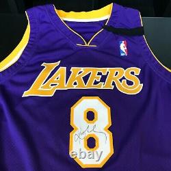 1999-00 Kobe Bryant A Signé Le Jeu Utilisé Los Angeles Lakers Sports Investors Jsa Coa