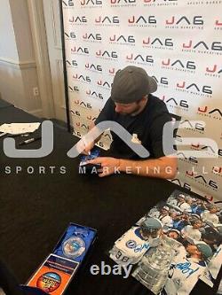 Andrei Vasilevskiy Nikita Kucherov ont signé un palet de glace utilisé en jeu avec un certificat d'authenticité JSA COA Lightning
