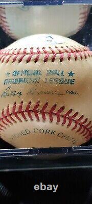 Baseball utilisé par Julio Franco signé PSA COA LOA Texas Rangers