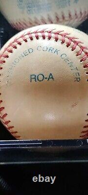 Baseball utilisé par Julio Franco signé PSA COA LOA Texas Rangers