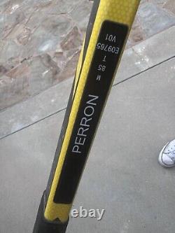 Bâton de hockey David Perron utilisé en jeu signé et autographié, rare