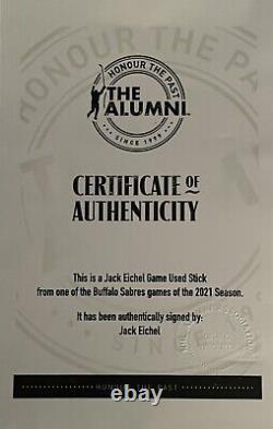 Bâton de jeu utilisé signé par Jack Eichel des Golden Knights de Vegas et des Sabres de Buffalo avec un certificat d'authenticité