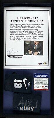 Bracelets de poignet utilisés en jeu signés par Alex Rodriguez du célèbre coup de circuit n°500/MVP saison 2007