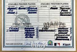 Carte de composition utilisée lors du match signée par Miguel Cabrera des Marlins de Miami lors du deuxième match des séries éliminatoires de la Ligue nationale de baseball en 2003.
