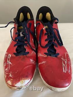 Chaussures à crampons utilisées lors des matchs de la saison 2022 des Red Sox de Boston, signées et authentifiées par Tanner Houck.