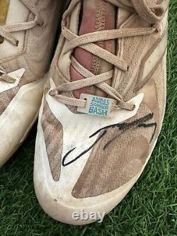 Chaussures de baseball utilisées par Jackson Holliday des Baltimore Orioles lors du Futur Game 2023 signées avec certificat d'authenticité