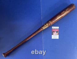 Darren Daulton a signé le modèle de bâton de baseball utilisé en jeu des Phillies JSA COA AN61353