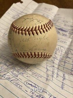 Équipe des Detroit Tigers Signée Balle de Baseball Utilisée en Match Kaline Billy Martin autres Yankees
