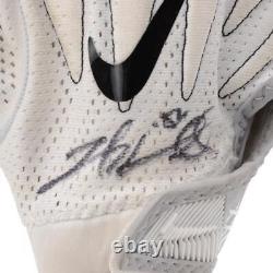 Gant de jeu utilisé par Nick Vannett des Seahawks, signé, authentifié par Fanatics avec certificat d'authenticité
