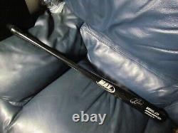 Jayson Werth a signé un bâton de baseball Max utilisé en match certifié par la MLB