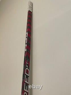 Jeu Jarred Tinordi Chicago Blackhawks Utilisé Stick/signé Hockey Combats Cancer