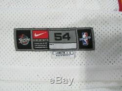 Jeu Utilisé Worn Joe Smith Detroit Pistons 2000-01 Jersey Nike Autographié Signé