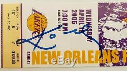 Kobe Bryant Autographié Lakers Jeu Billets D'occasion 2006 Vs Hornets 19/04/06