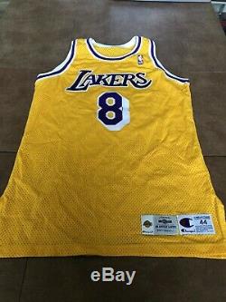 Kobe Bryant Jeu Utilisé Worn 1996-97 Lakers Accueil Équipe Jersey Délivré Signé