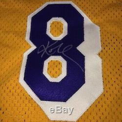 Kobe Bryant Jeu Utilisé Worn 1996-97 Lakers Accueil Équipe Jersey Délivré Signé