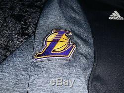 Kobe Bryant Lakers Jeu Signé Utilisé Worn 20015-16 Final Season Warm Up Jacket