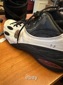 Les chaussures Converse signées utilisées par Bobby Phils dans le jeu des Charlotte Hornets