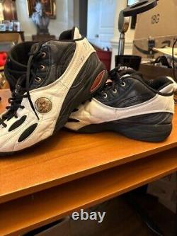 Les chaussures Converse signées utilisées par Bobby Phils dans le jeu des Charlotte Hornets