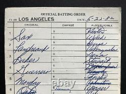 Los Angeles Dodgers Game Used Batting Order Lineup Card 1982 Signé Par Lasorda