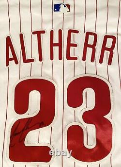 Maillot MLB signé et utilisé en jeu par Aaron Altherr. Certificat d'authenticité des Philadelphia Phillies.