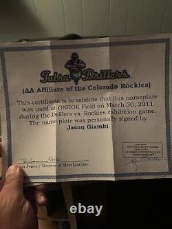 Maillot de jeu utilisé signé par Jason Giambi des Drillers des Rockies du Colorado en 2012 - LETTRE D'ÉQUIPE