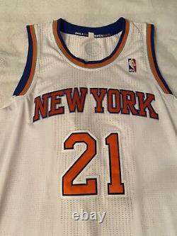 Maillot de la NBA porté et signé par Iman Shumpert. New York Knicks COA.