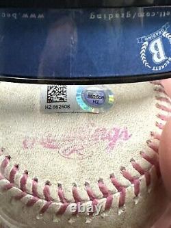 Miguel Cabrera a signé un jeu utilisé la balle de la fête des mères MLB Auth Beckett Encaps.