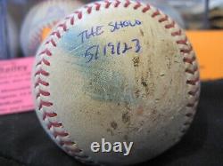 Patrick Bailey a signé un ballon de baseball utilisé lors de son premier match en MLB le 19 mai 2023, certifié par BAS.